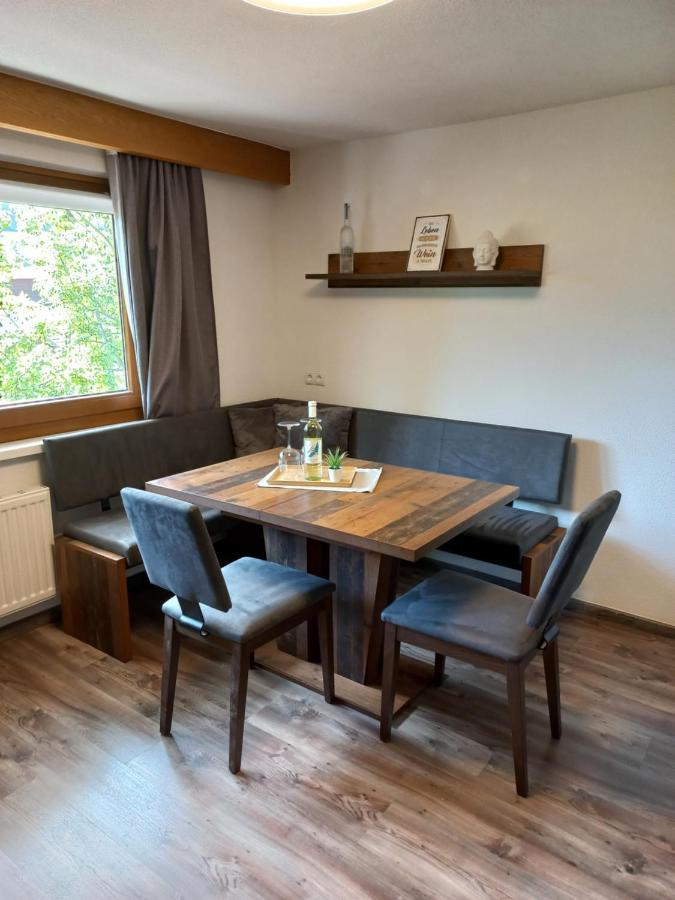 Haus Waldfrieden Appartement Sautens Buitenkant foto